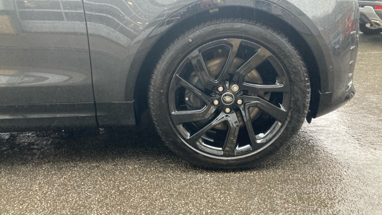 Land Rover Discovery 3.0 D350 Dynamic SE 5dr Auto Diesel Station Wagon